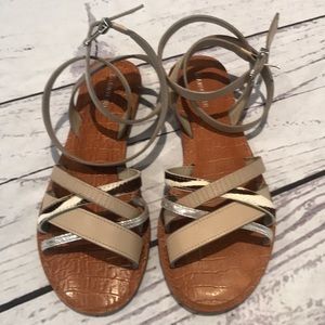 Gianni Bini sandals